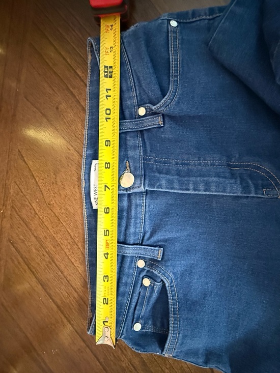 Nine West Delancy Women’s High Rise Kick Flare Jeans size 6 - Picture 7 of 8